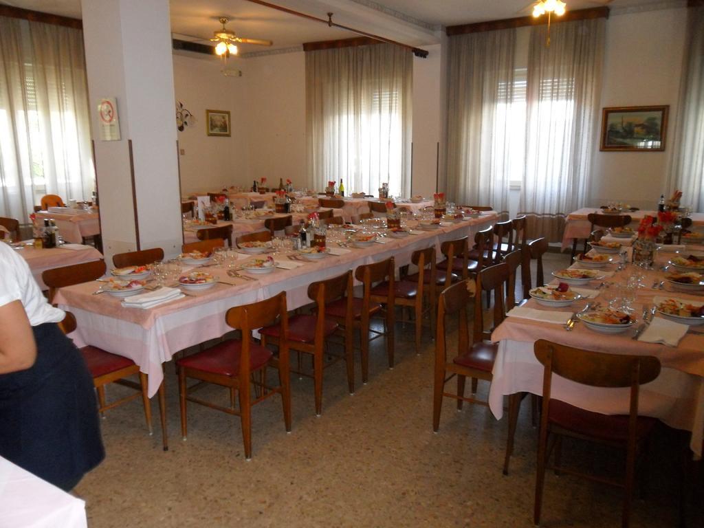 Hotel Hamburg Senigallia Zewnętrze zdjęcie
