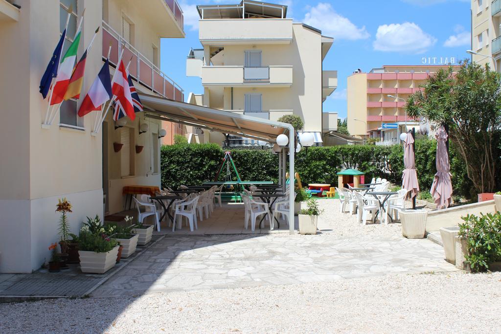 Hotel Hamburg Senigallia Zewnętrze zdjęcie
