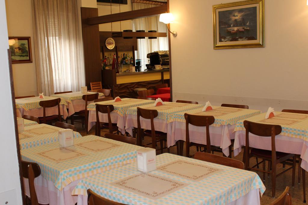 Hotel Hamburg Senigallia Zewnętrze zdjęcie
